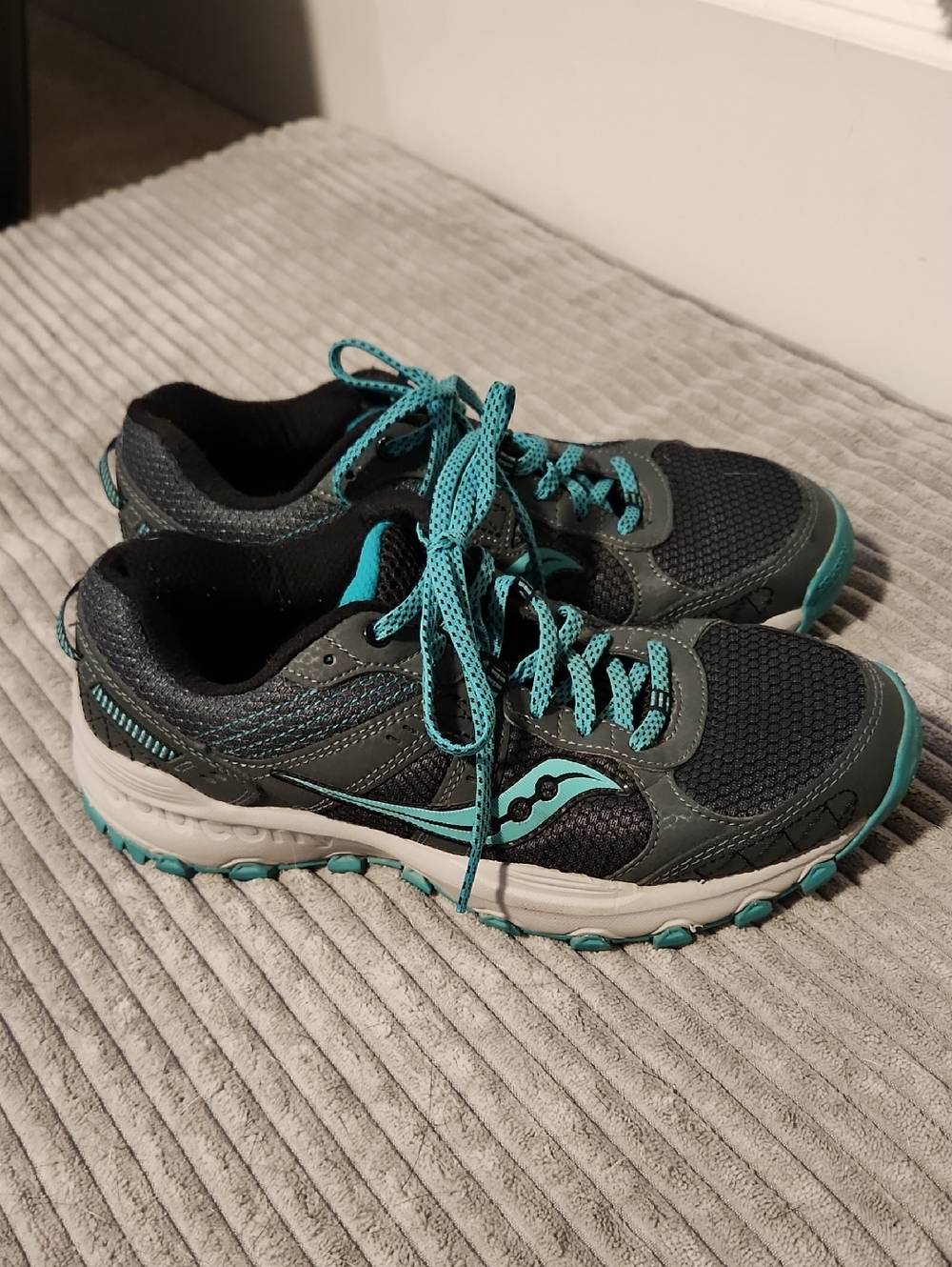 Saucony Women's Grid Raptor TR2 Trail Running Shoes